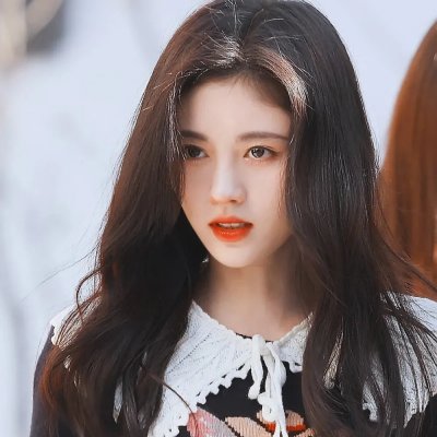施恩得美